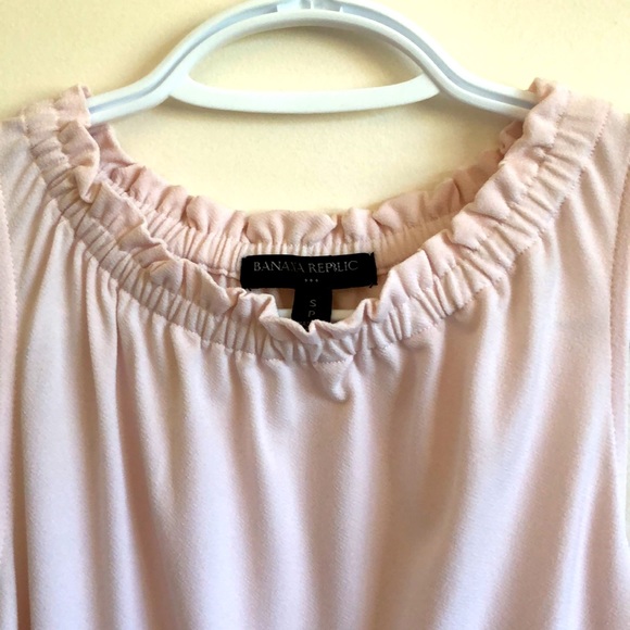 Banana Republic pink sleeveless blouses - Picture 3 of 4